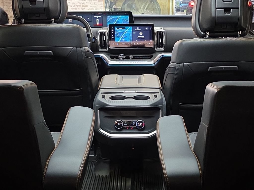 Used 2026 Ford Expedition Tremor AWD/4WD image 17