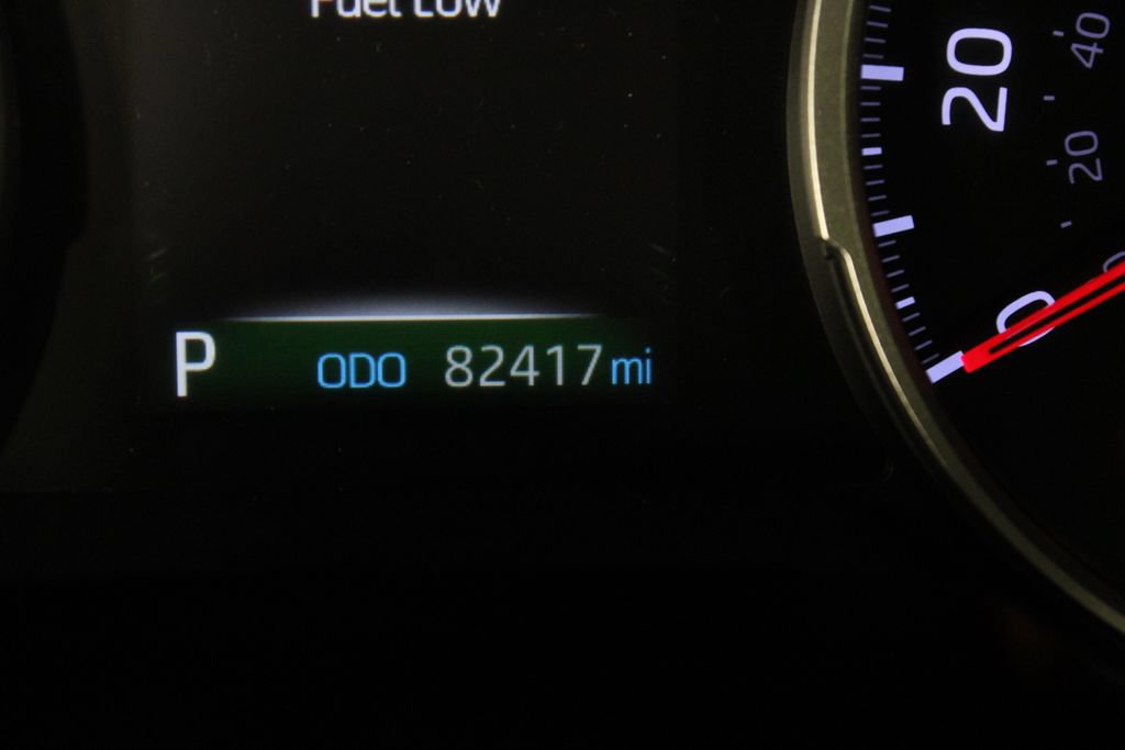 Used 2019 Toyota RAV4 XLE FWD image 28