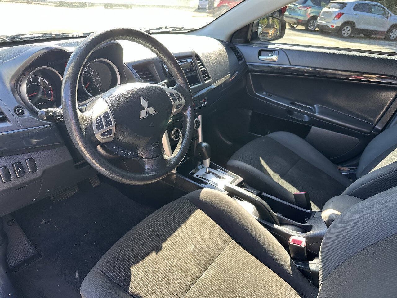 Used 2016 Mitsubishi Lancer ES FWD image 9