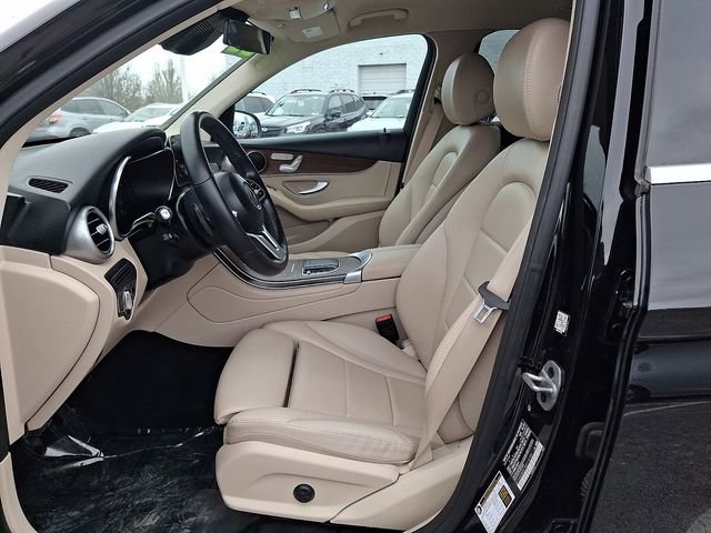 Used 2022 Mercedes-Benz GLC 300 4MATIC image 13