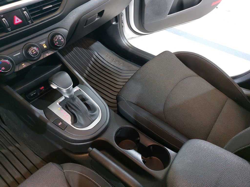 Used 2023 Kia Forte LXS image 26