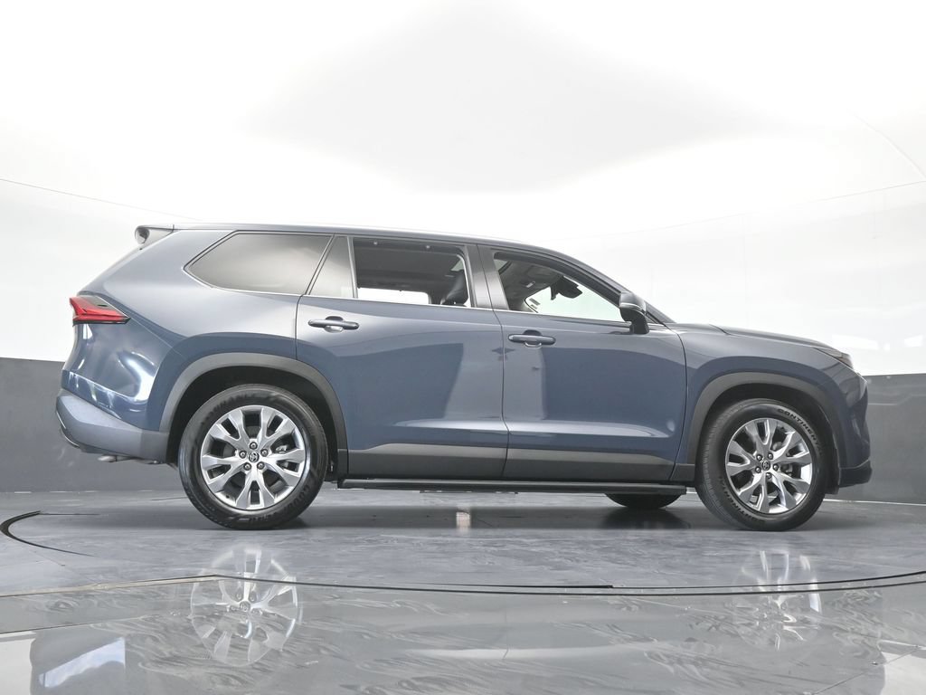 Used 2025 Toyota Grand Highlander FWD image 69
