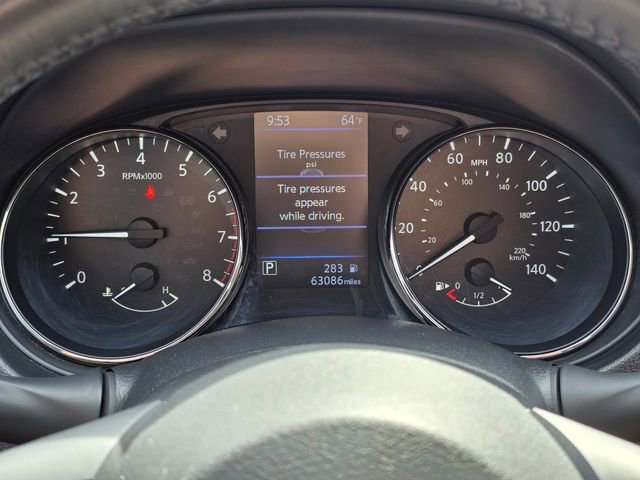 Used 2018 Nissan Rogue SV AWD/4WD image 28