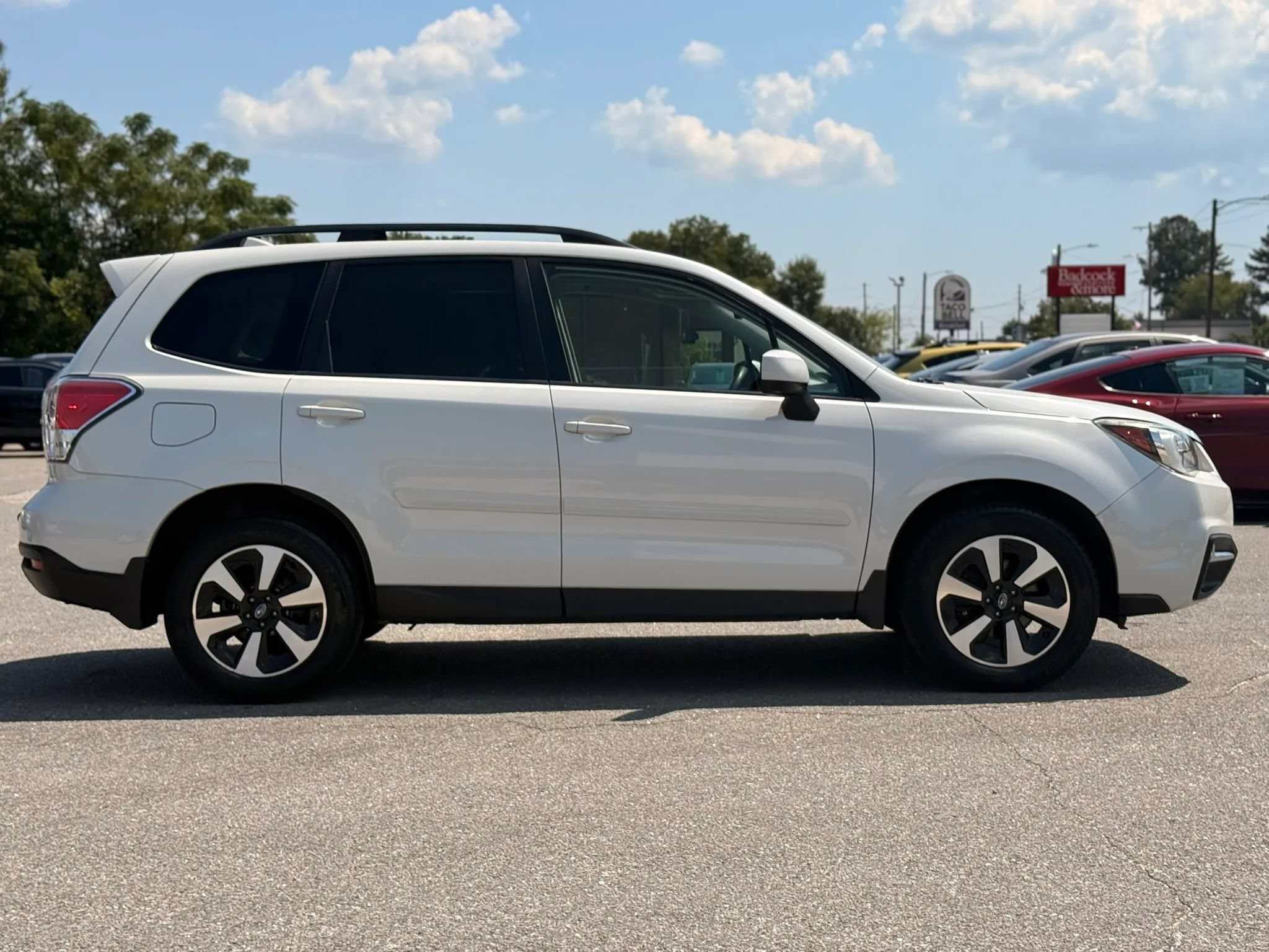 Used 2018 Subaru Forester 2.5i Premium AWD/4WD image 10