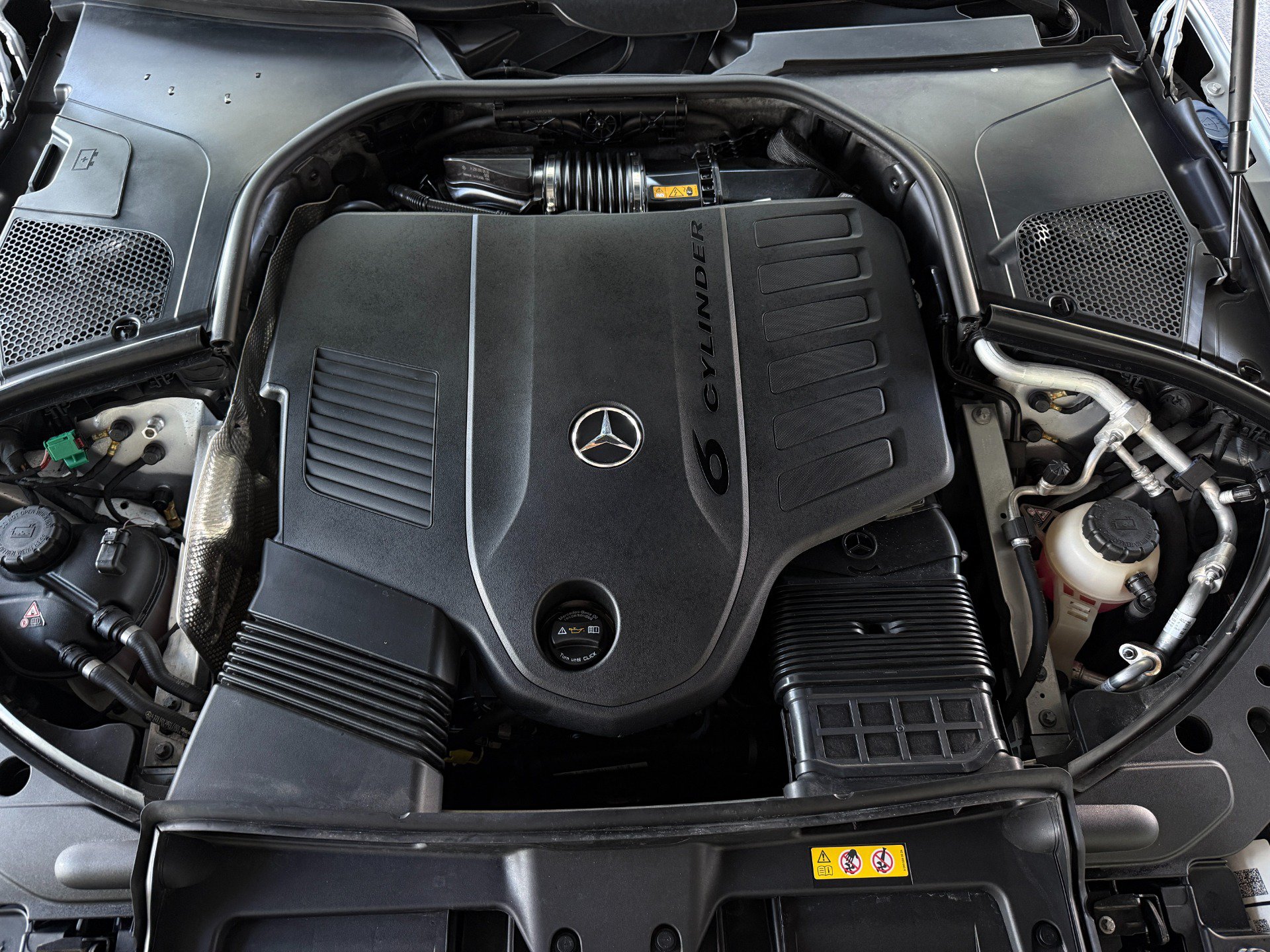 Used 2023 Mercedes-Benz S 580e 4MATIC Sedan image 46