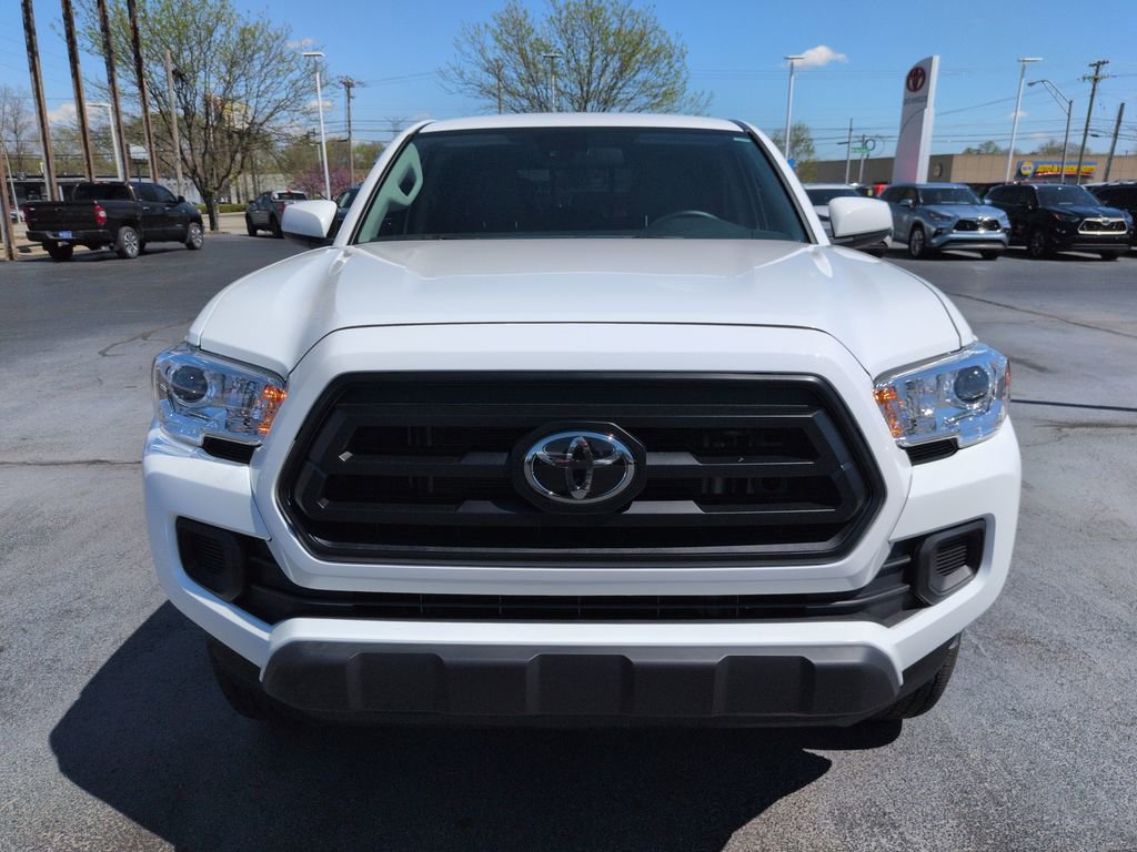 Used 2023 Toyota Tacoma SR AWD/4WD image 8