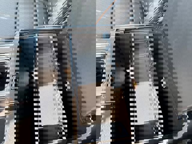 New 2026 Ford F250 Lariat w/ Chrome Package image 25