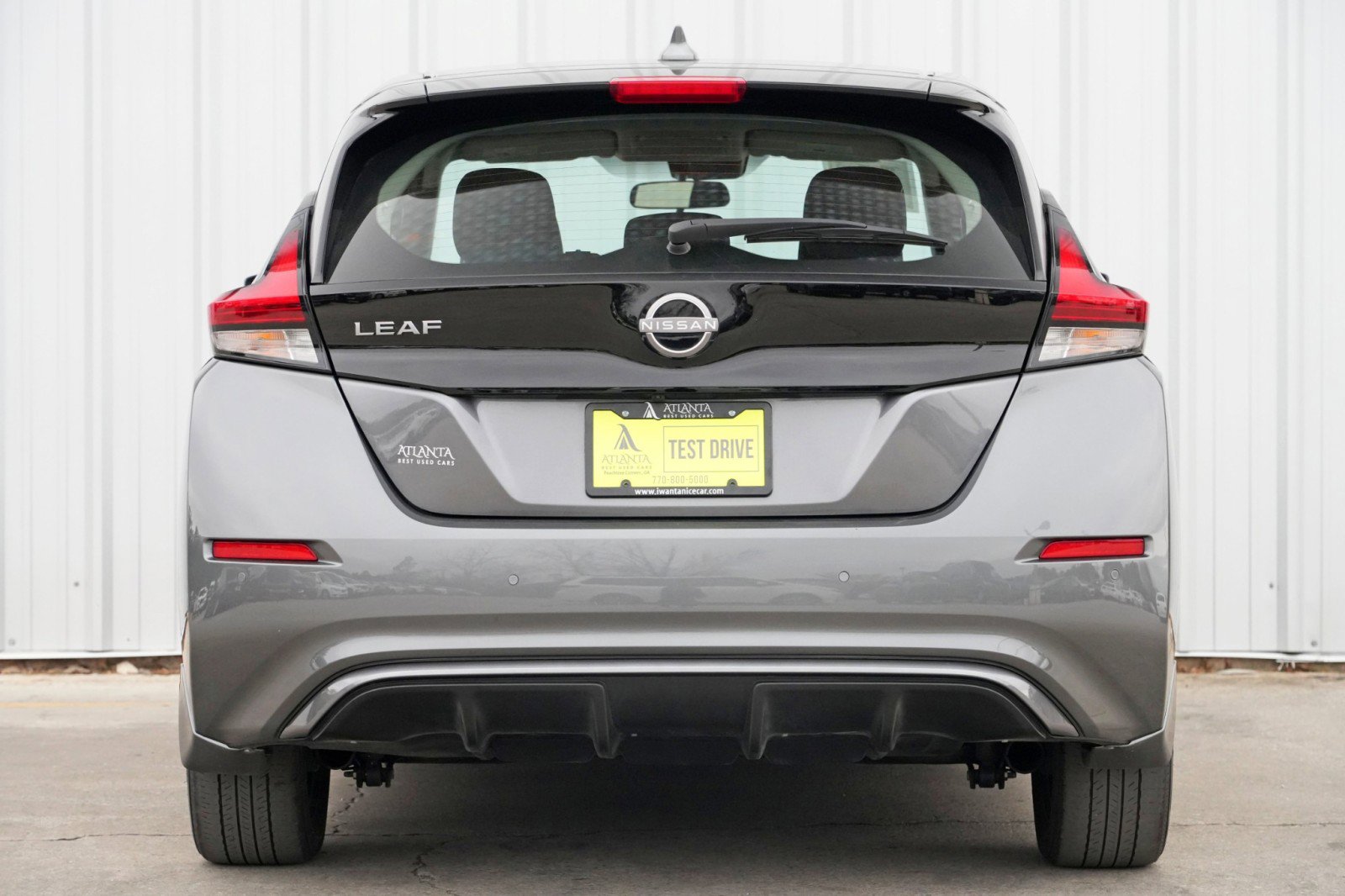 Used 2025 Nissan Leaf S image 10