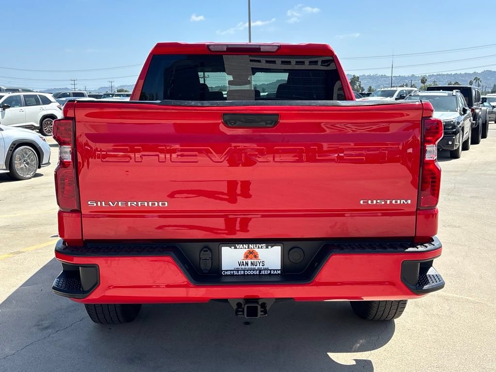 Used 2023 Chevrolet Silverado 1500 Custom RWD image 4