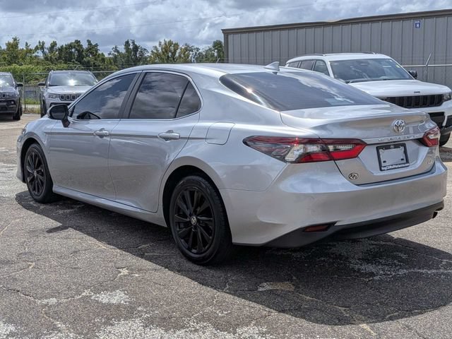 Used 2024 Toyota Camry LE FWD image 6