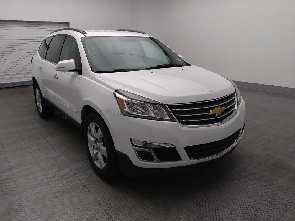 Used 2016 Chevrolet Traverse LT w/ Style and Technology Package FWD image 13