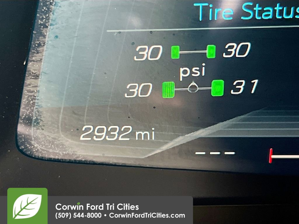 Used 2023 Chevrolet Corvette Stingray w/ Z51 Performance Package video 2