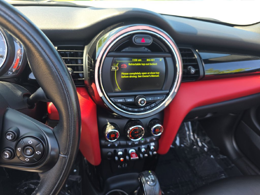 Used 2018 MINI Cooper Convertible FWD image 14