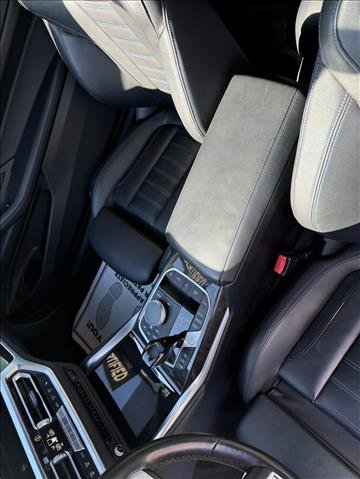 Used 2021 BMW M440i M440i w/ Premium Package image 17