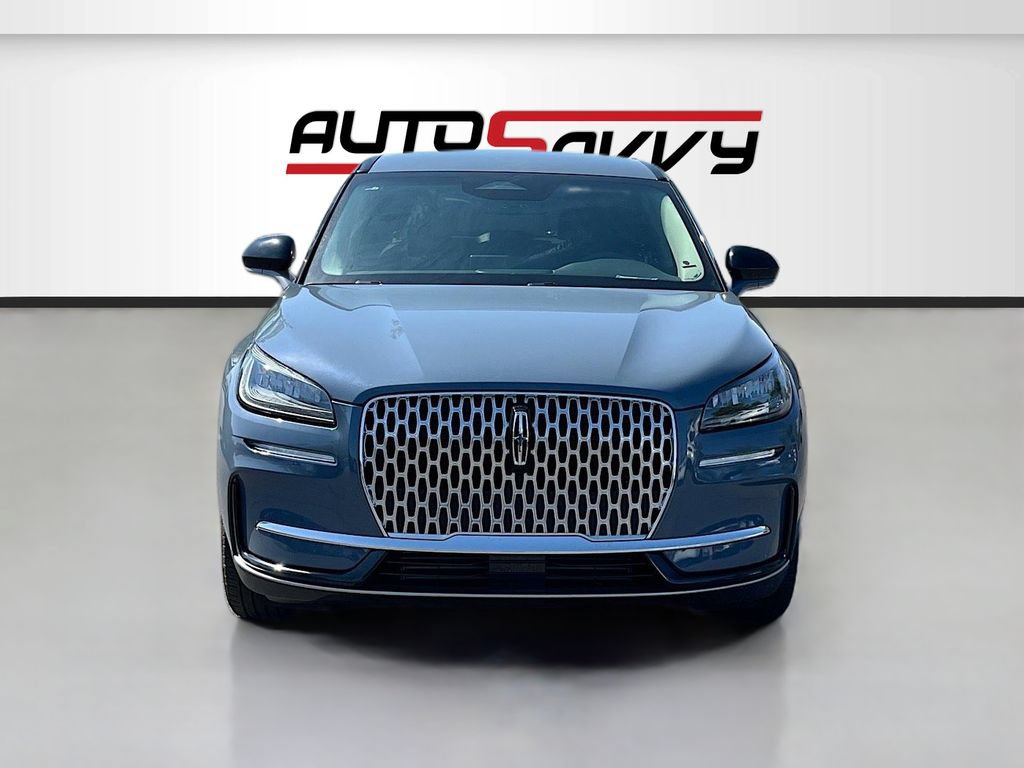 Used 2025 Lincoln Corsair FWD image 2