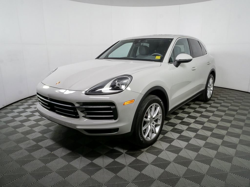 Used 2020 Porsche Cayenne image 28