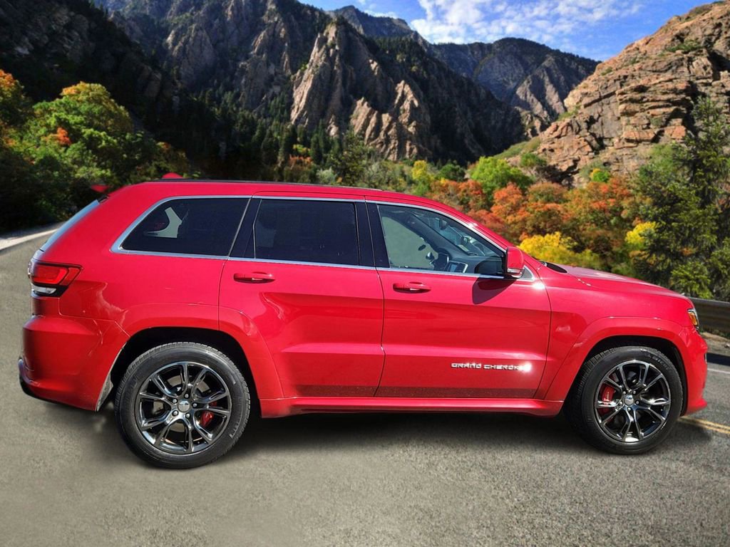 Used 2015 Jeep Grand Cherokee SRT w/ Trailer Tow Group IV AWD/4WD image 2