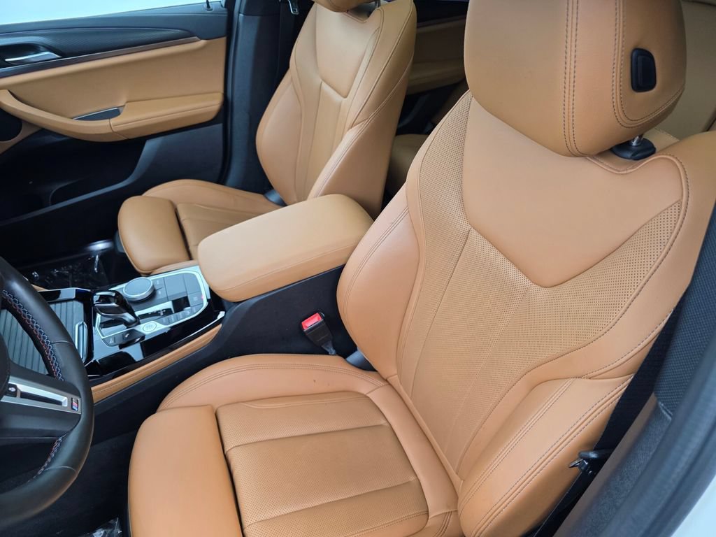 Used 2022 BMW X4 M40i AWD/4WD image 11
