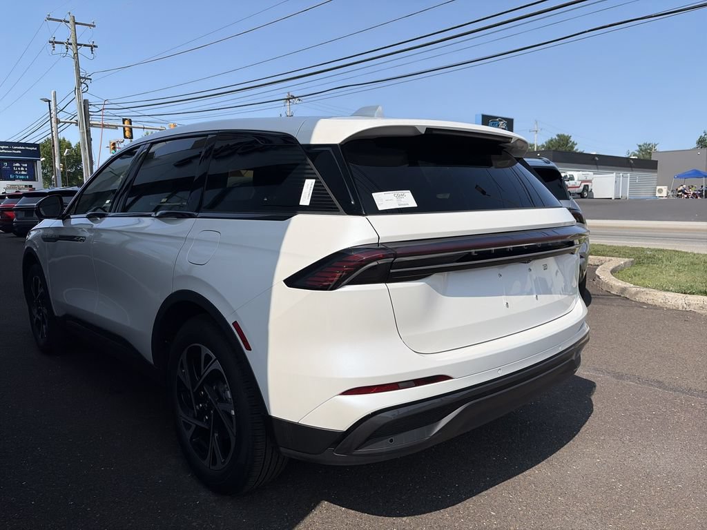 New 2026 Lincoln Nautilus Premier w/ Equipment Group 102A AWD/4WD image 4