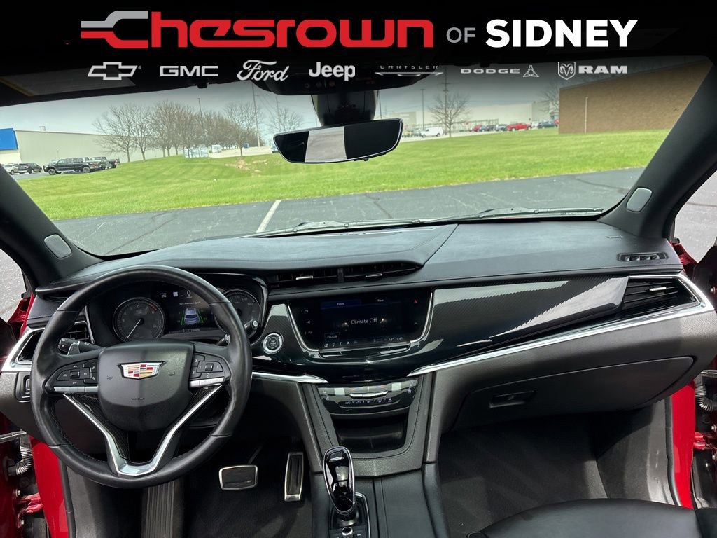 Used 2023 Cadillac XT6 Sport w/ Technology Package image 34