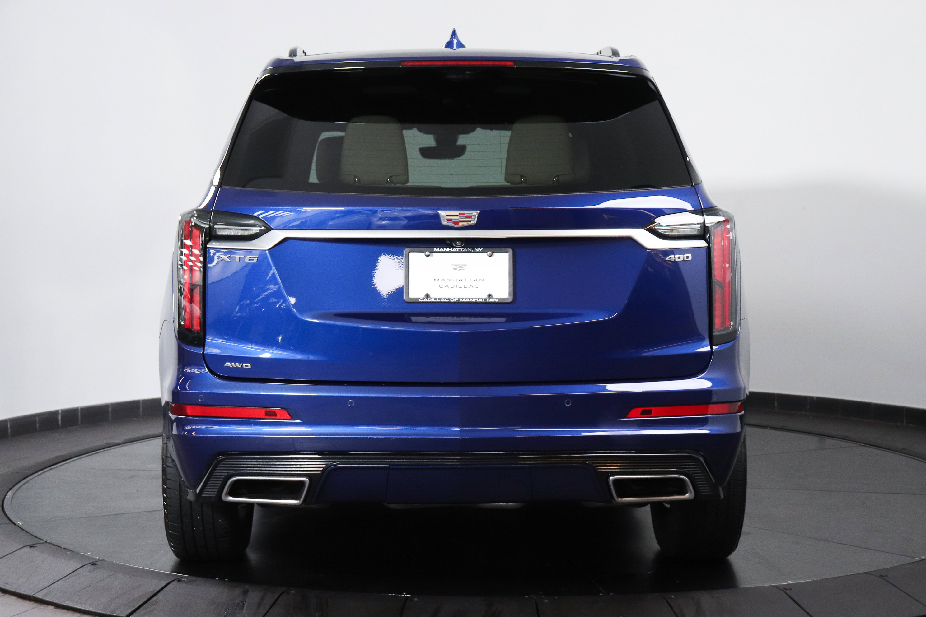 Used 2023 Cadillac XT6 Sport w/ Technology Package image 4