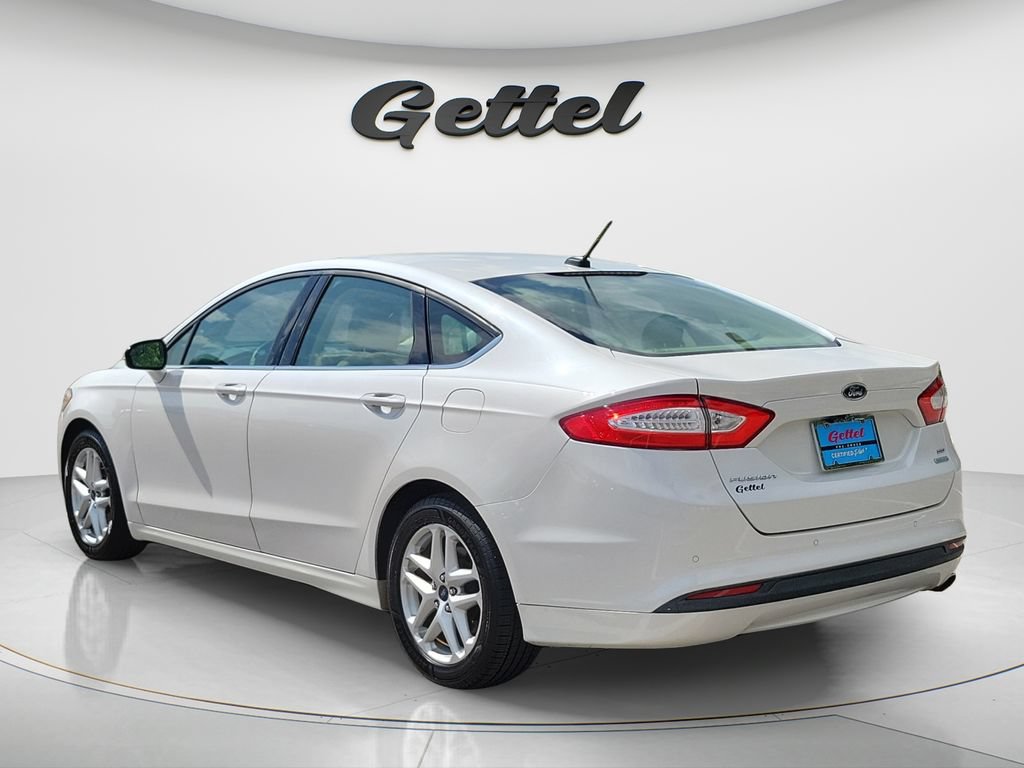 Used 2014 Ford Fusion SE FWD image 7