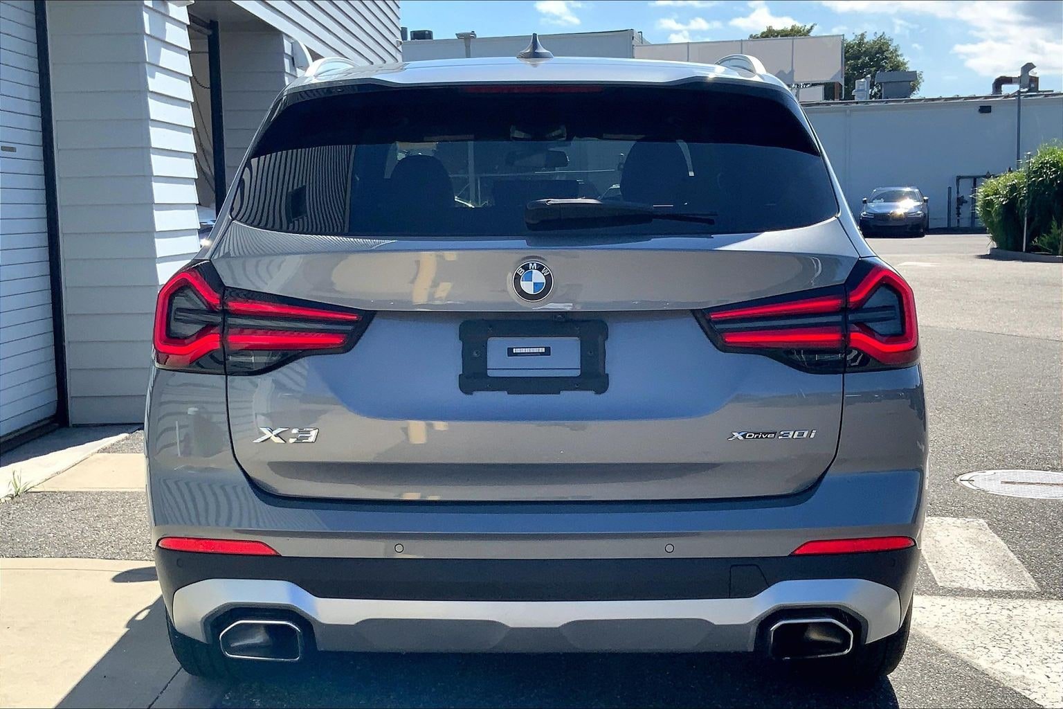 Used 2023 BMW X3 xDrive30i w/ Premium Package AWD/4WD image 6
