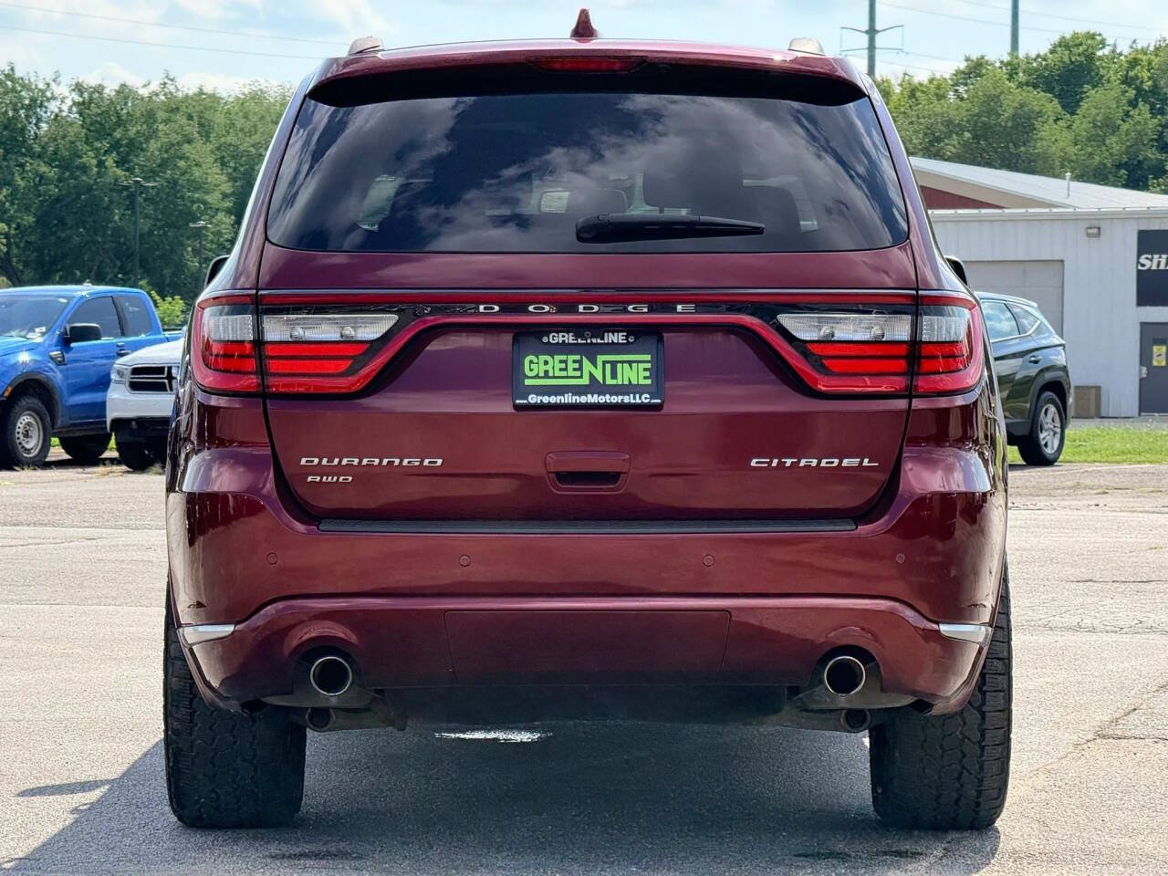 Used 2016 Dodge Durango Citadel w/ Premium Entertainment Group AWD/4WD image 3