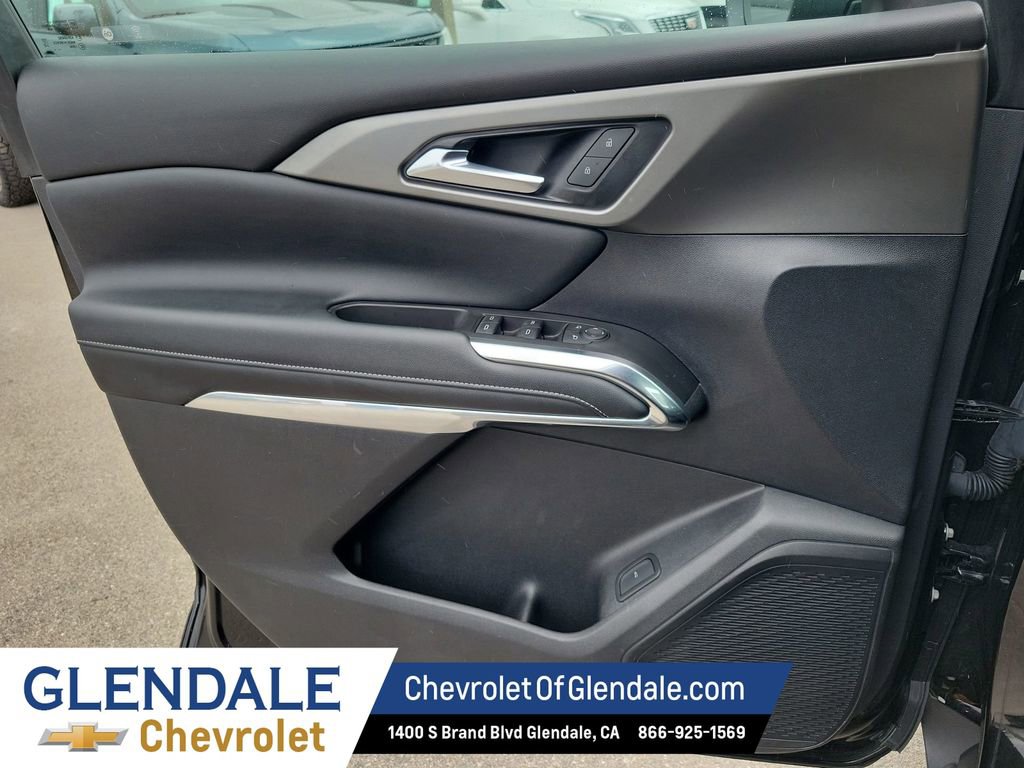 Certified 2024 Chevrolet Traverse LT AWD/4WD image 10