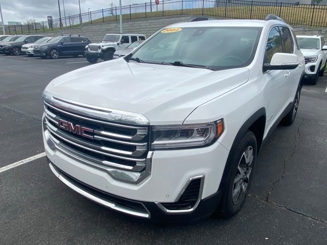 Used 2023 GMC Acadia SLE w/ Driver Convenience Package image 2
