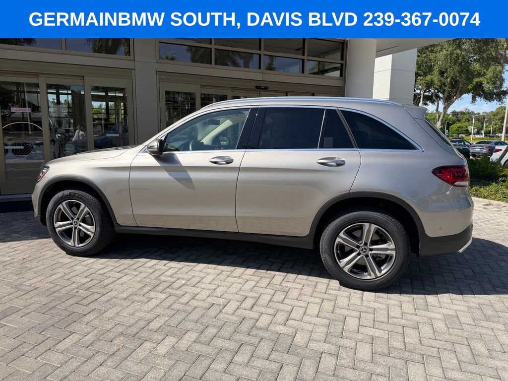 Used 2022 Mercedes-Benz GLC 300 4MATIC image 17