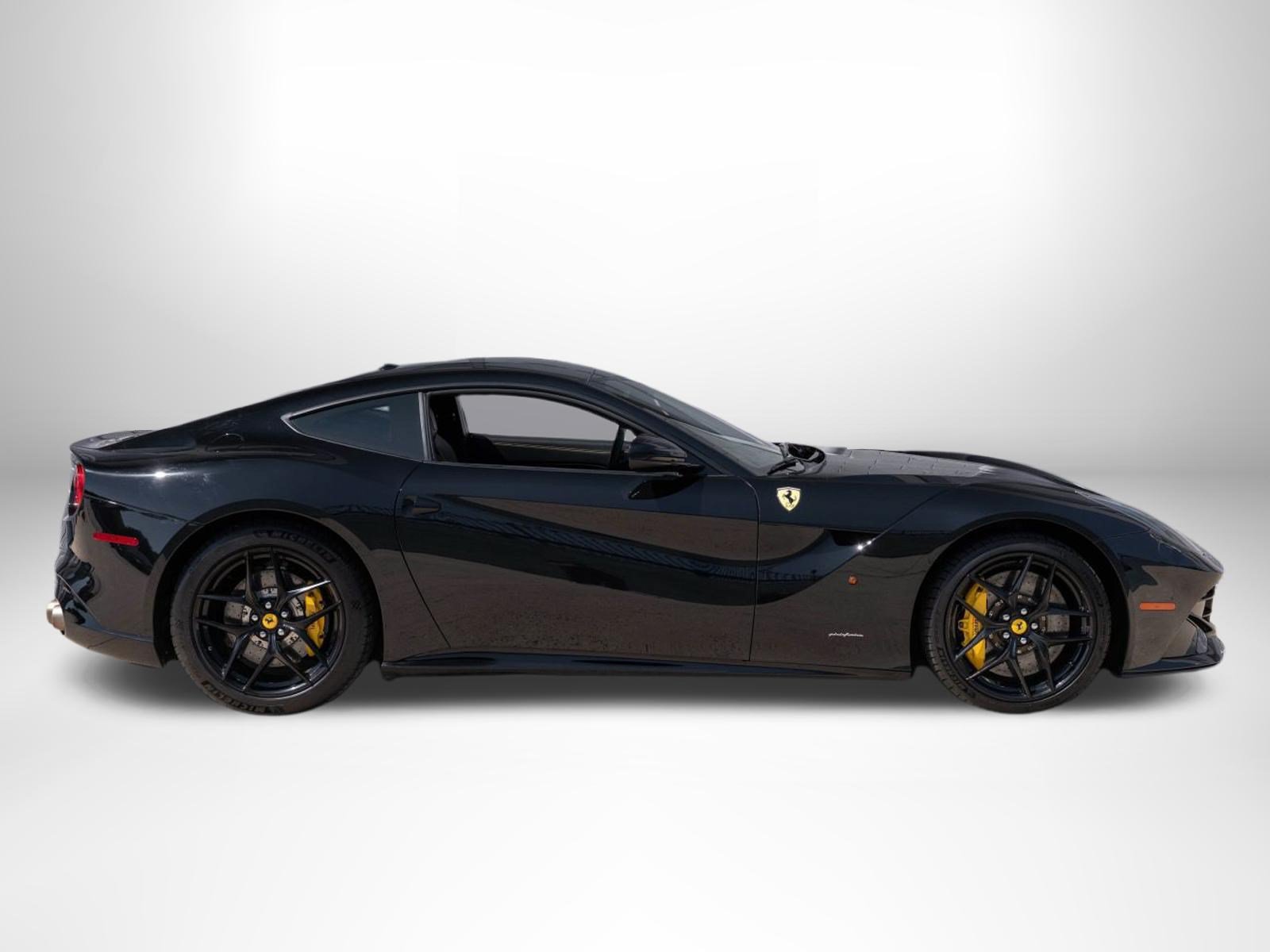 Used 2013 Ferrari F12 Berlinetta RWD image 6