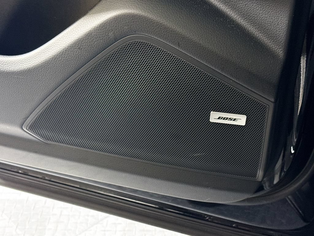 Certified 2024 Porsche Cayenne Coupe AWD/4WD image 26