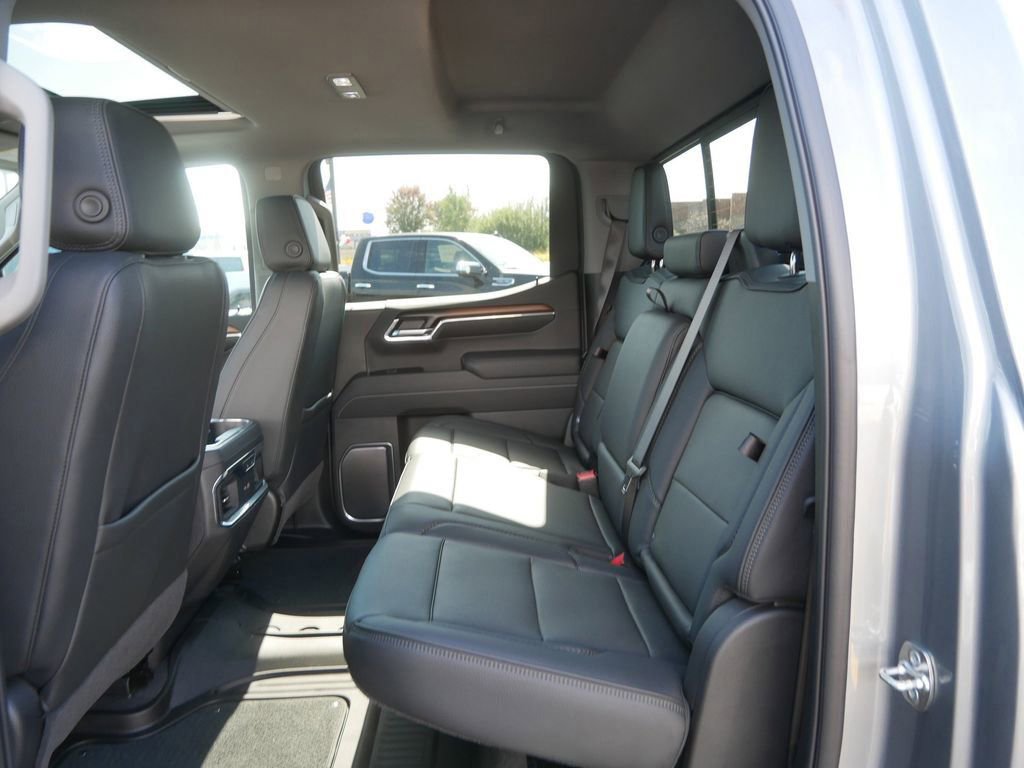 New 2026 GMC Sierra 1500 Denali w/ Denali Reserve Package AWD/4WD image 5