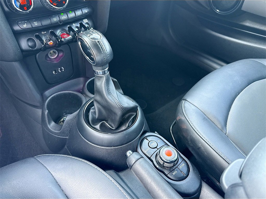 Used 2018 MINI Cooper Convertible image 17