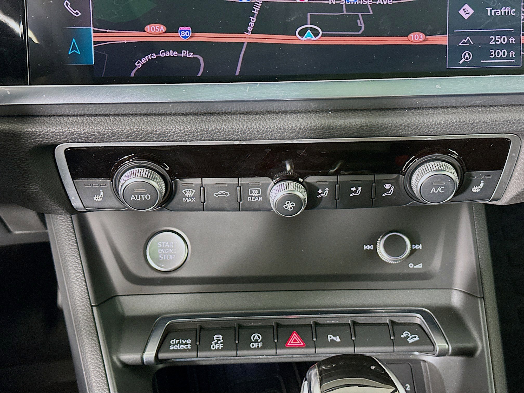 Used 2020 Audi Q3 2.0T Premium Plus w/ Premium Plus Package image 23