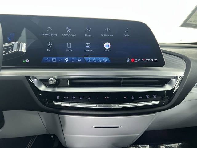 Used 2026 Cadillac Lyriq Sport image 13