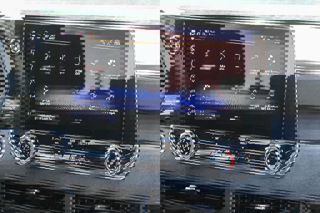 Used 2023 Chevrolet Colorado W/T image 14