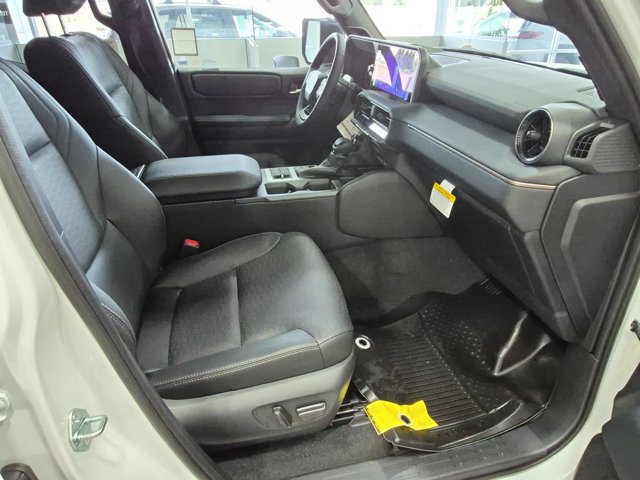 New 2027 Toyota Land Cruiser w/ Premium Package AWD/4WD image 5