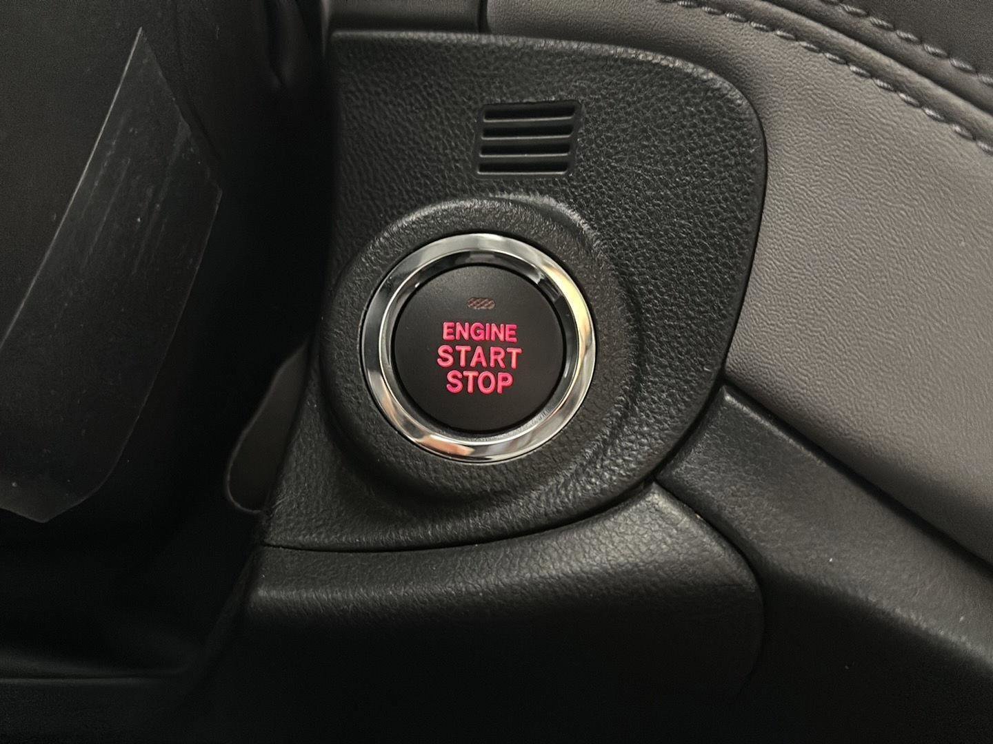 Certified 2025 Subaru Outback Premium w/ Popular Package #1A image 14