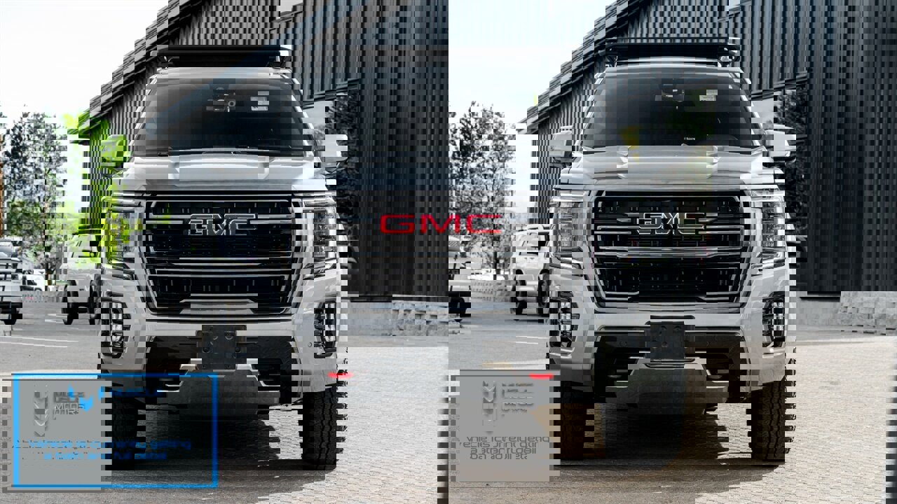 Used 2023 GMC Yukon AT4 w/ Max Trailering Package AWD/4WD image 4