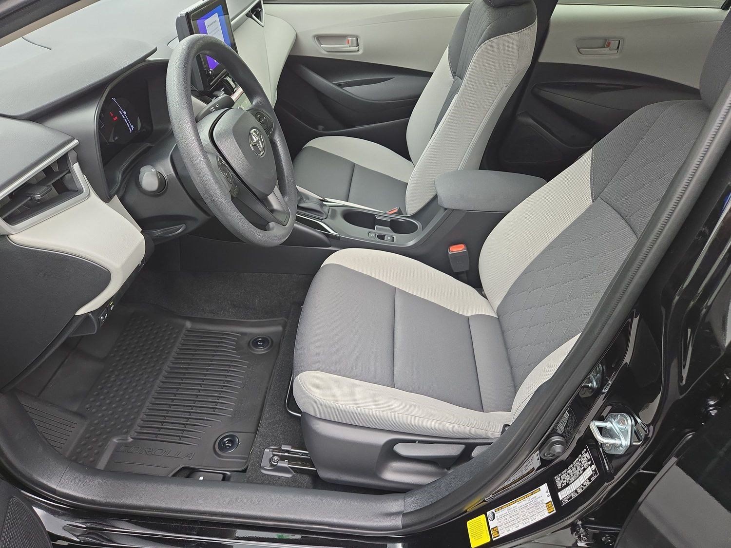 New 2027 Toyota Corolla LE FWD image 16