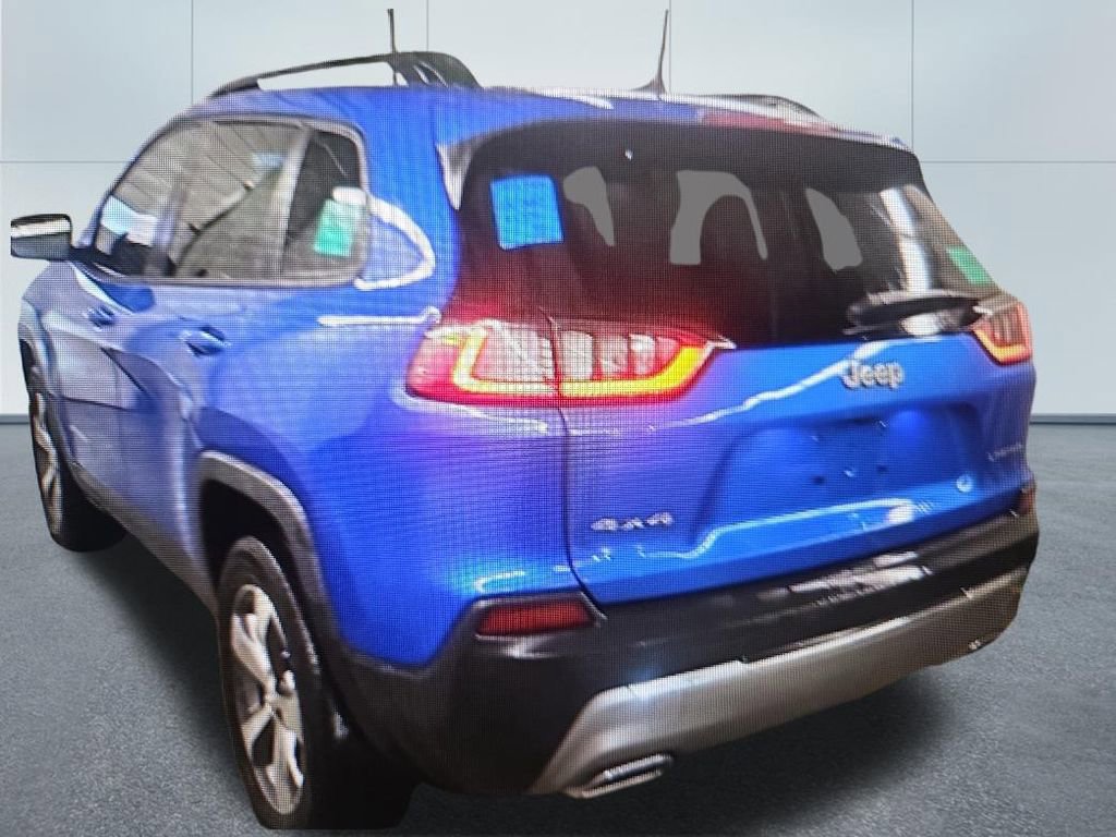 Used 2022 Jeep Cherokee Limited AWD/4WD image 3