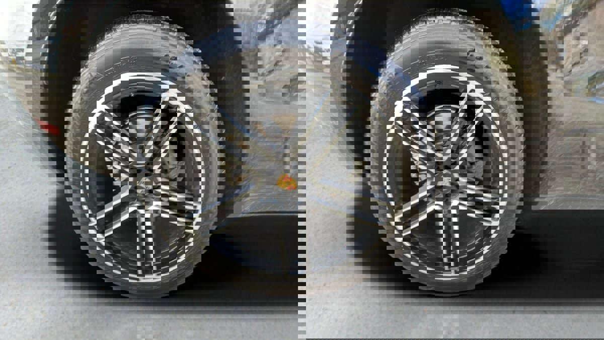 Used 2021 Porsche Macan S image 18