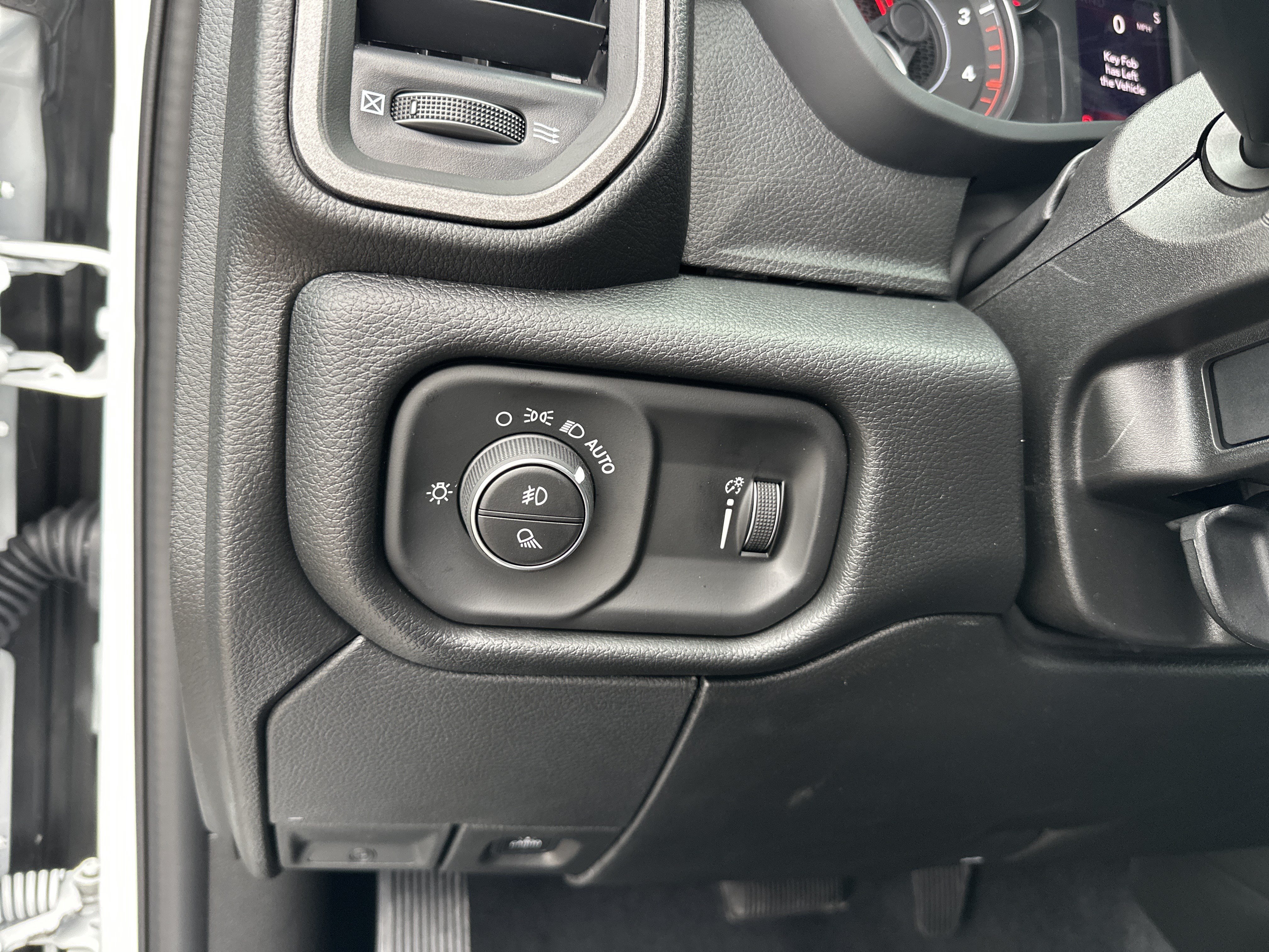 New 2026 RAM 2500 Tradesman AWD/4WD image 30