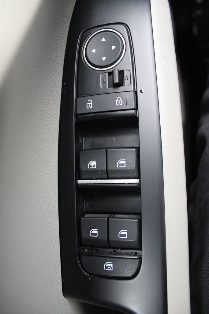 Used 2020 Kia Soul EX FWD image 23