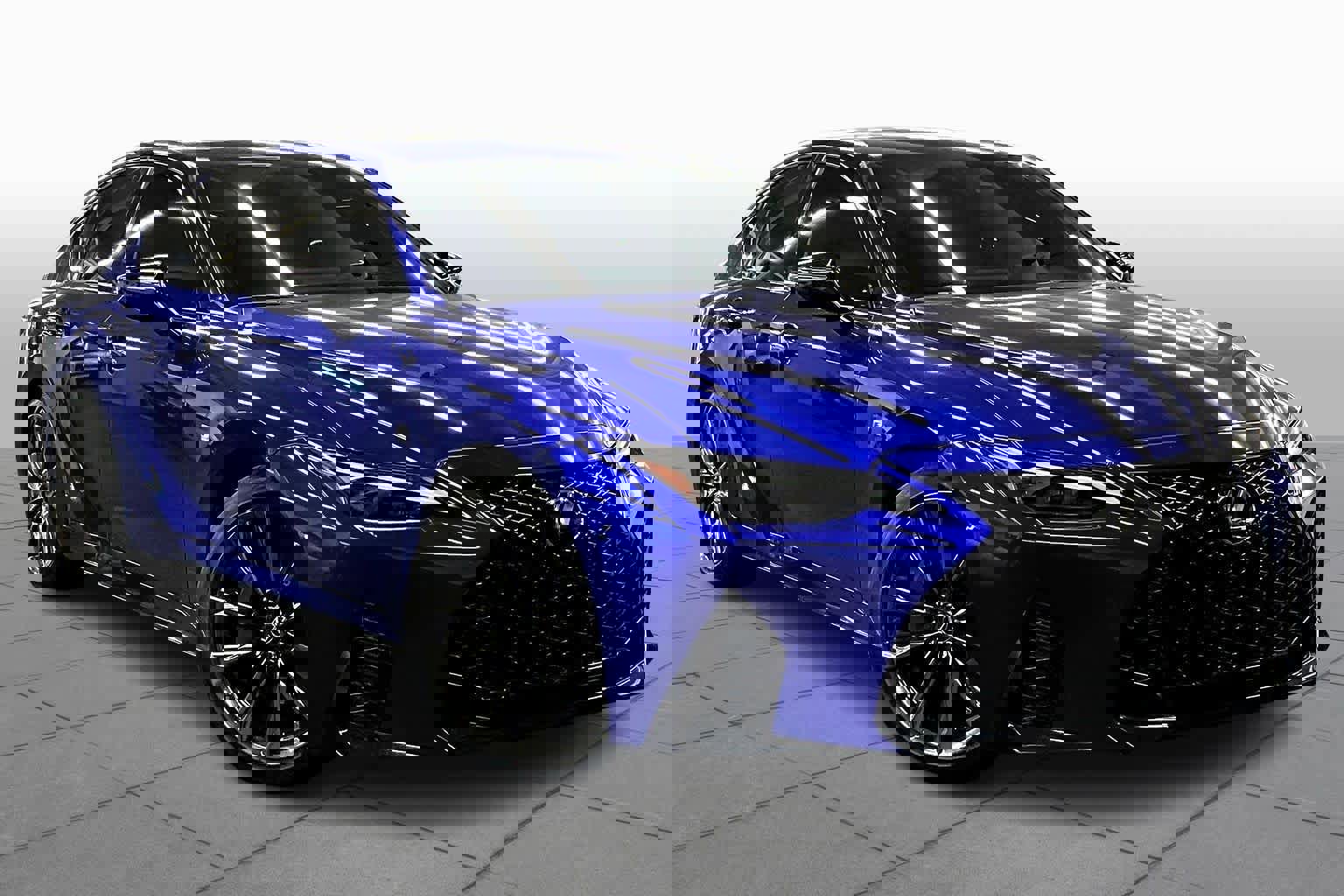 Used 2025 Lexus IS 350 F Sport w/ Navigation Package image 2