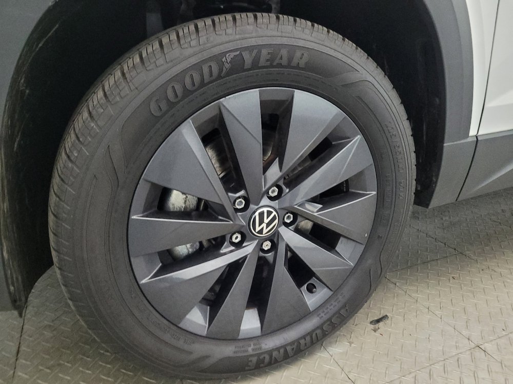 Used 2022 Volkswagen Taos S AWD/4WD image 31