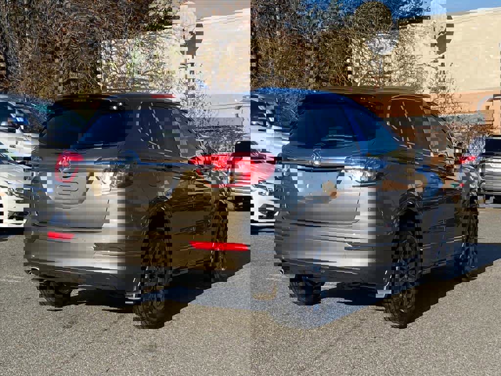 Used 2017 Buick Envision Essence image 5