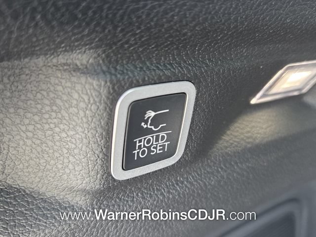 New 2026 Jeep Grand Cherokee L Limited RWD image 13